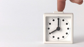 Clock designed Naoto Fukasawa 