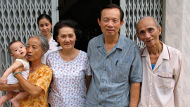 The divided sides of the Hoang family