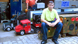 Babá in On Wheels Brasil Babá in On Wheels Brasil