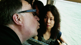 Steven kisses his online pen pal and bride-to-be, Sandy.