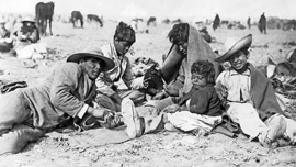 Refugees in 1914. Refugees in 1914.