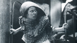 Women, called soldaderas, fought alongside the men. Women, called soldaderas, fought alongside the men.